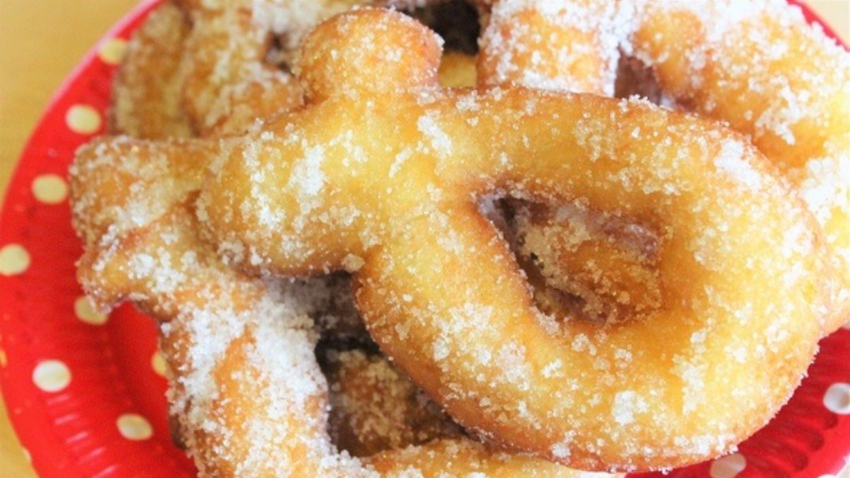 Positano Ritorna La Sagra Della Zeppola Ecco Quando