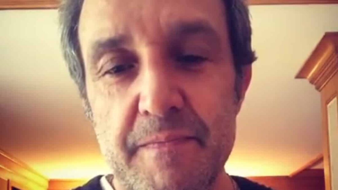 A muso duro Flavio Insinna