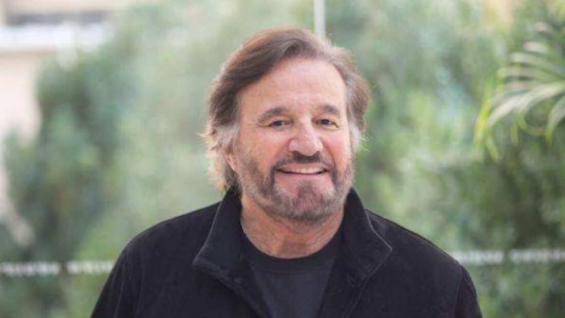 Cristian De Sica perde le staffe