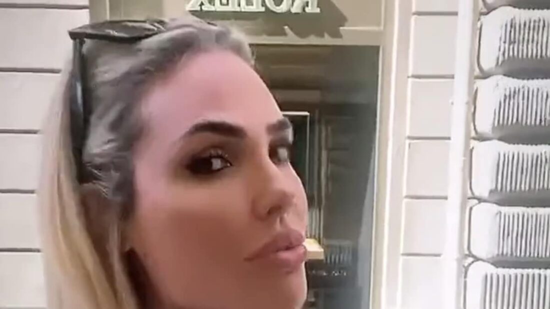 Ilary Blasi e il video sui Rolex