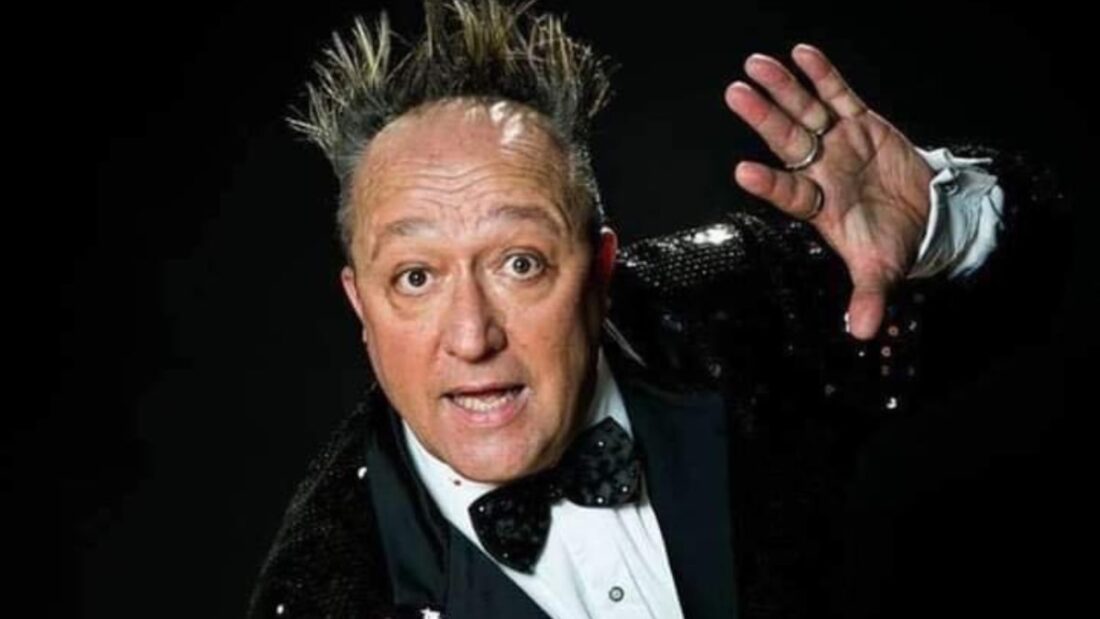 Chi è Max Cavallari?