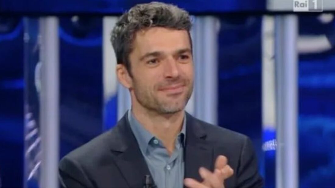 Luca Argentero e il ritorno a striscia