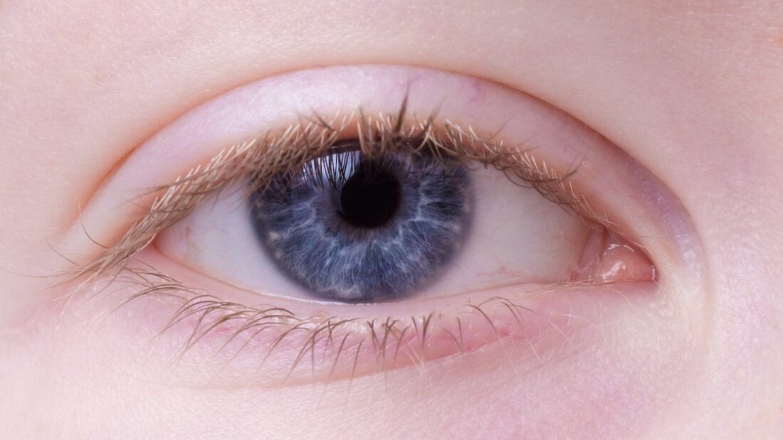 A volte gli occhi azzurri dei bambini cambiano colore