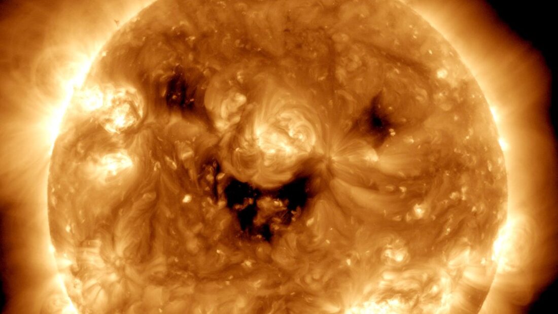 Il sorriso del Sole in una foto della NASA