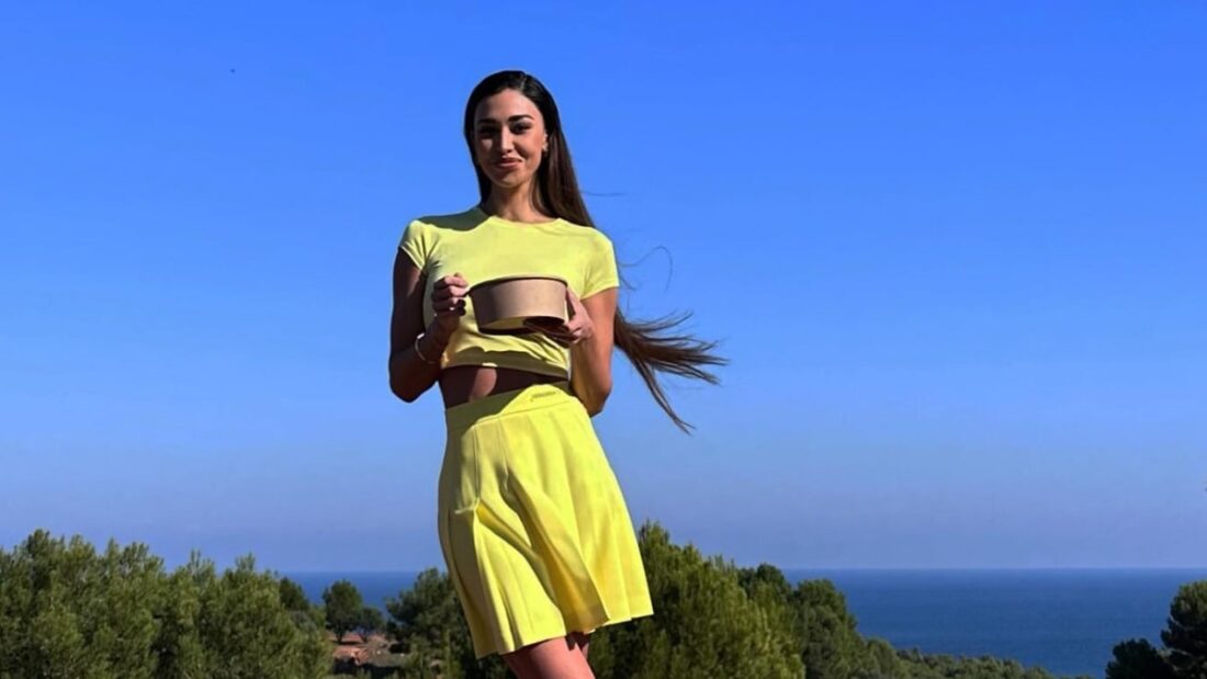 abito Belen le iene 15 novembre