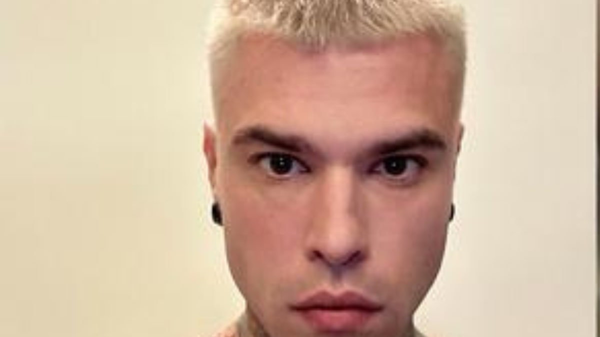 Il nuovo look di Fedez