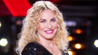 Antonella Clerici conduce The Voice Senior 2023