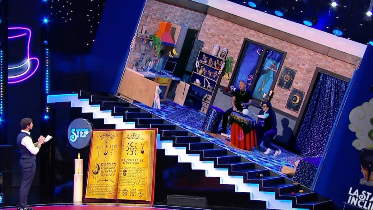 La Stanza Inclinata di Stasera tutto è possibile