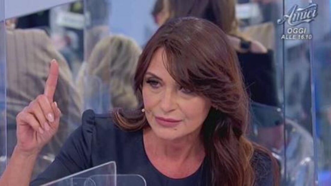 Paola allontanata da Uomini e Donne?