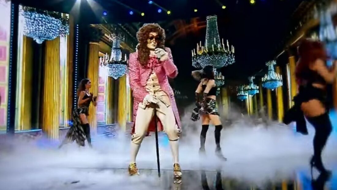 Il Cavaliere Veneziano al Cantante Mascherato