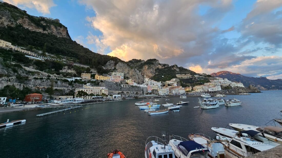 amalfi-parking