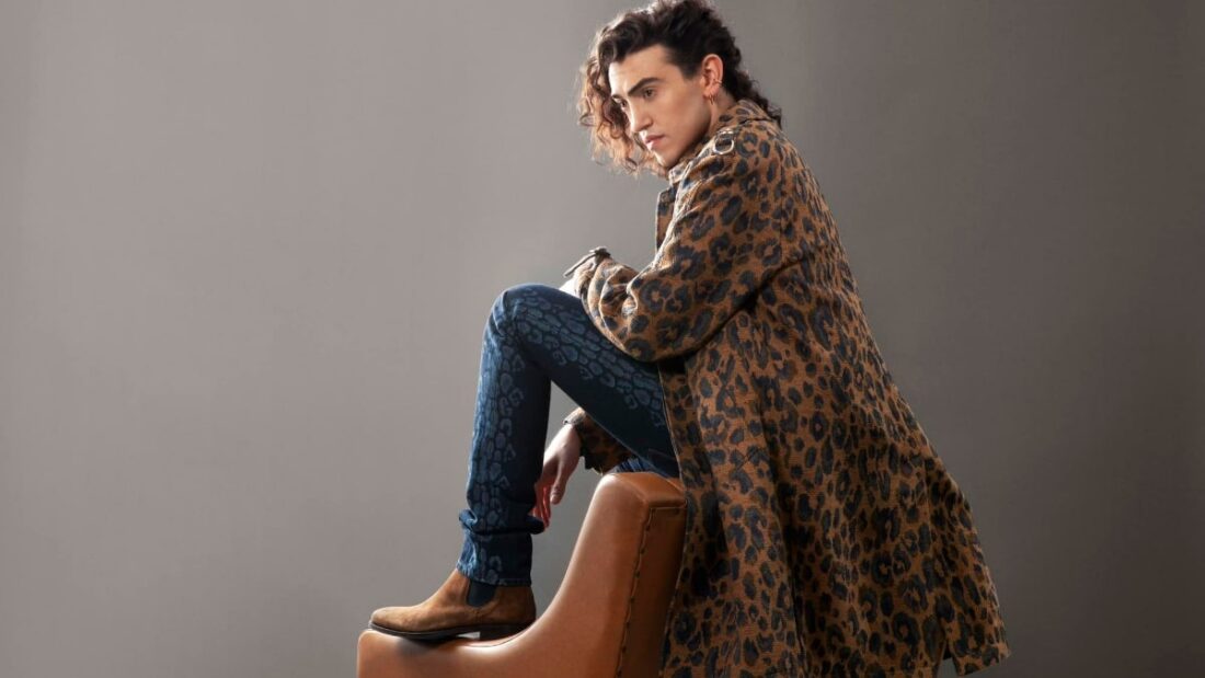 L'outfit di Michele Bravi