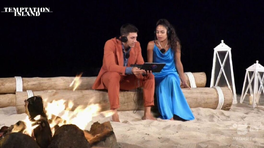 Mirko e Perla Temptation Island Falò