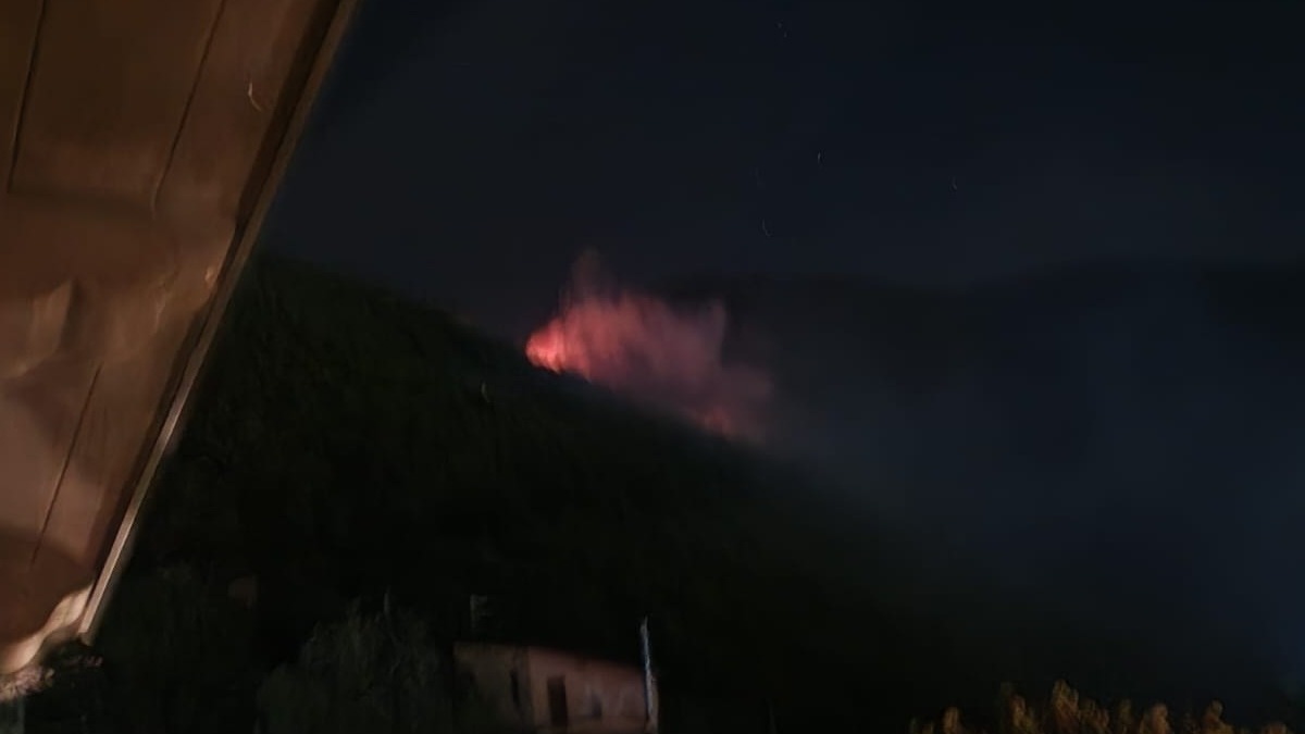 Incendio Valico Chiunzi