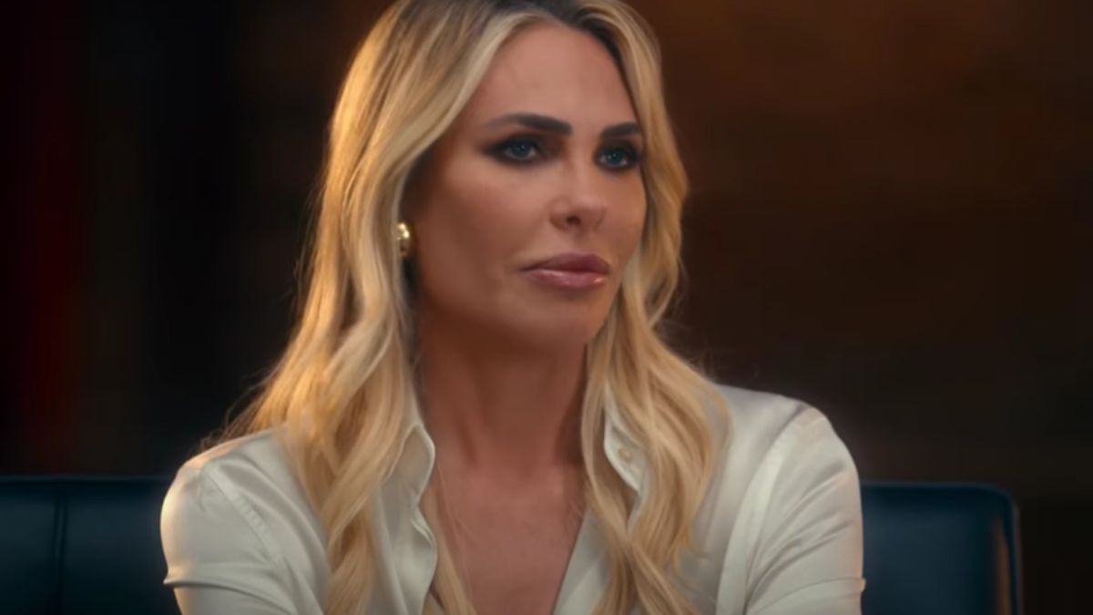 Ilary Blasi e il caffè che ha distrutto il matrimonio: con chi era  quell'incontro da cui è partito tutto - Cassano web