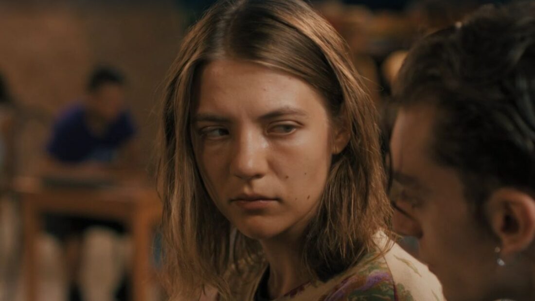 mare fuori chi è alina