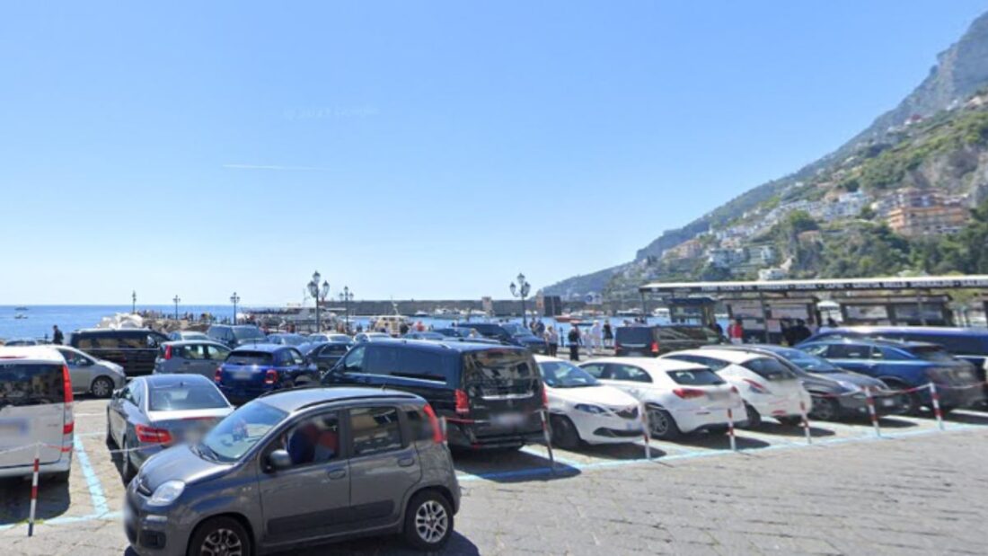 Piazza Flavio Gioia Amalfi