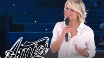 amici maria costretta a fermare la registrazione