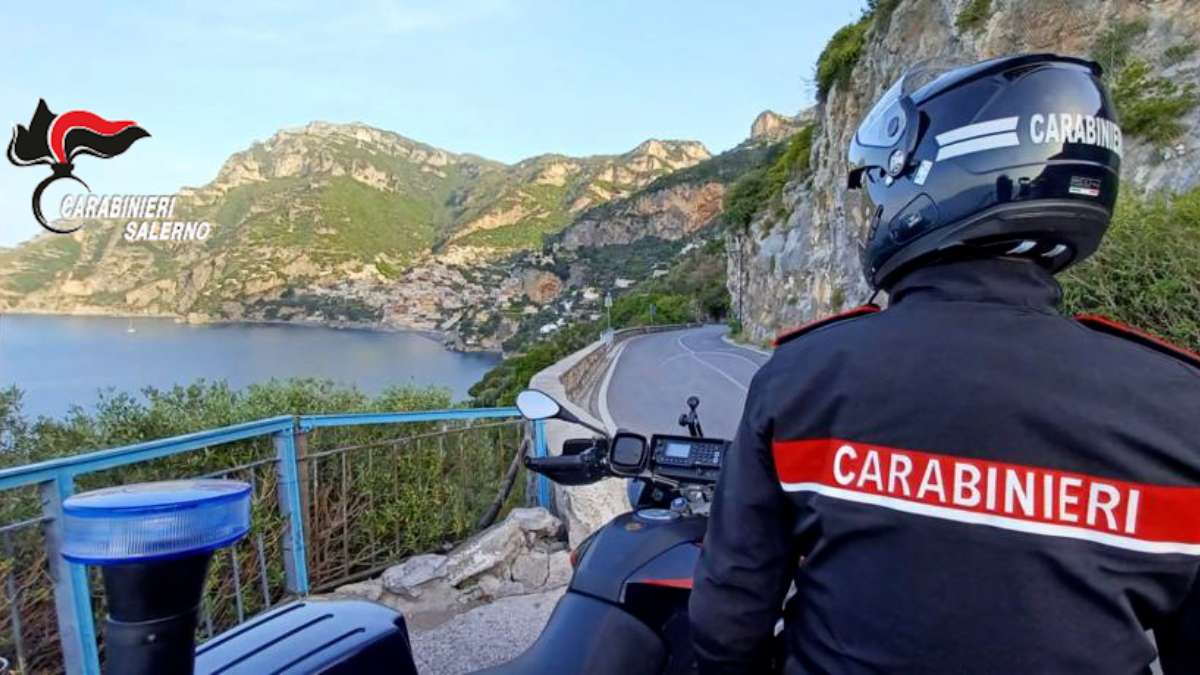 carabinieri costiera amalfitana