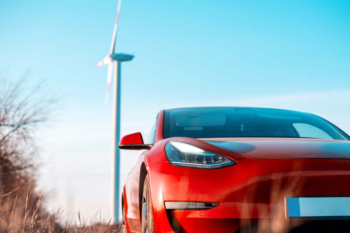 BYD raddoppia e distrugge Tesla