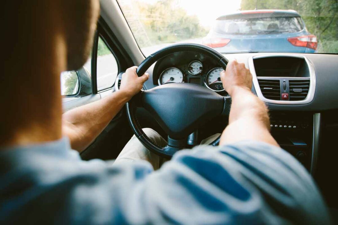 Questa 'distrazione' in Autostrada può costarti più di 8000 euro di multa